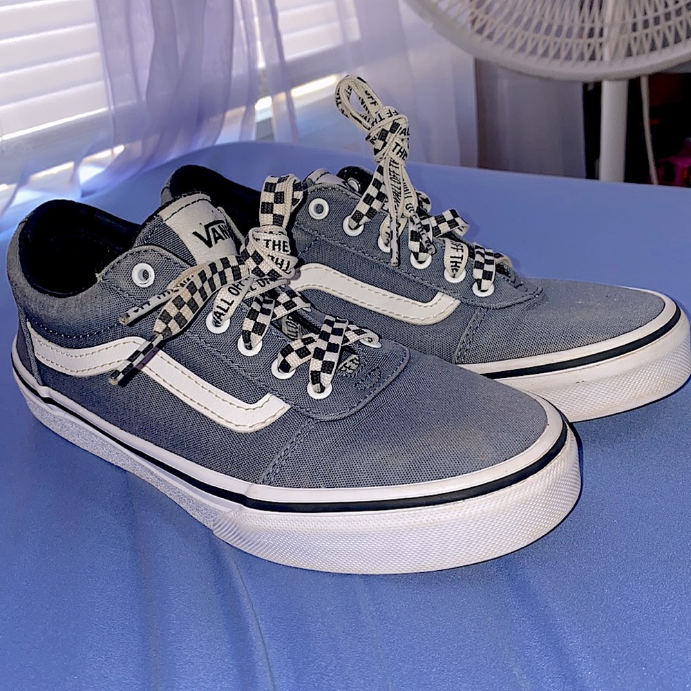 Boys vans Size 3